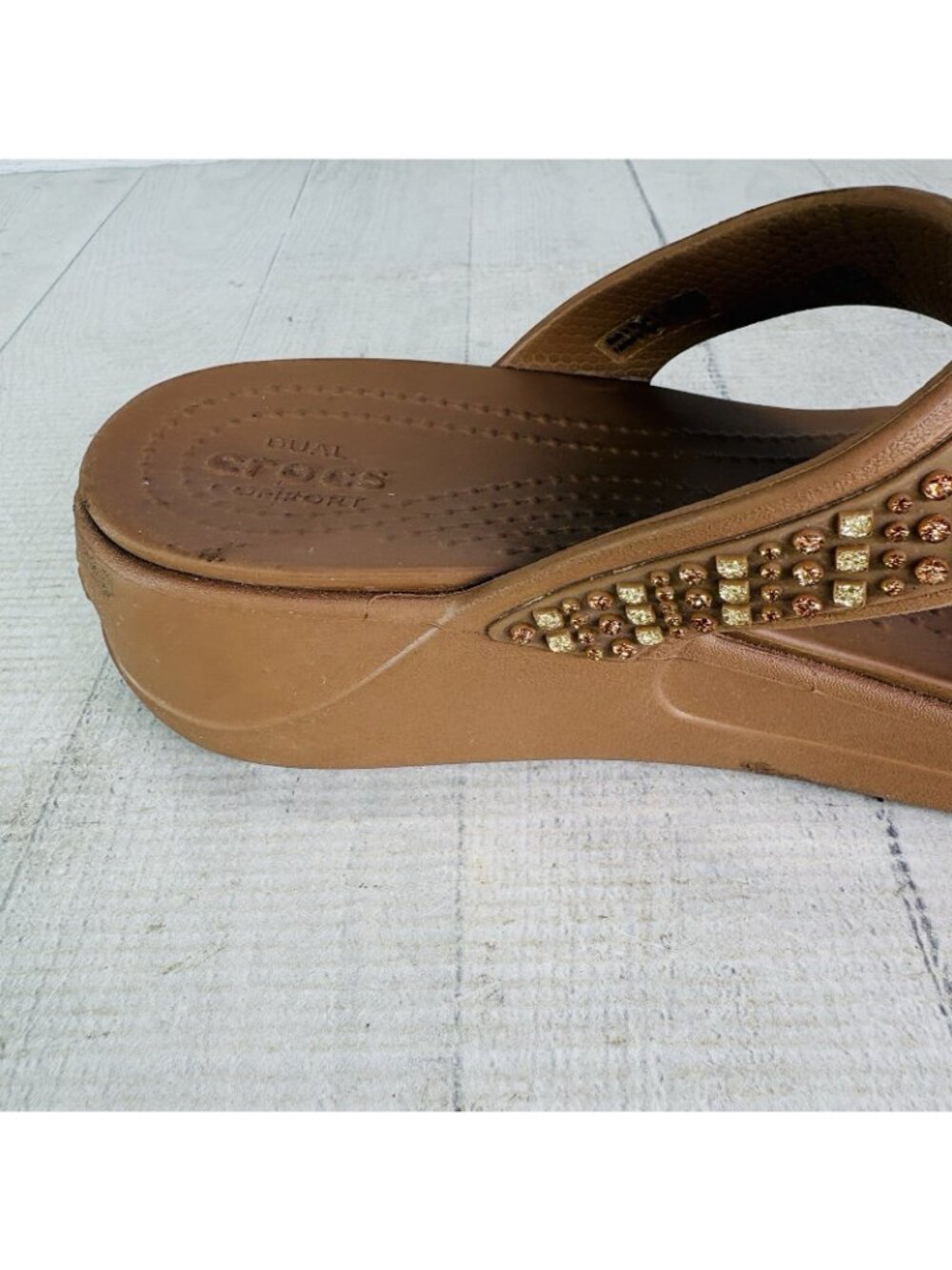 Crocs MONTEREY SHIMMER Bronze Bling Wedge Platform Thong Flip Flop Shoe Size 8 - Picture 14 of 16